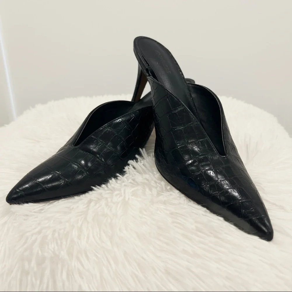 Express Pointed Toe Heels - Picture 2 of 7